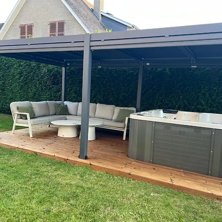 Villa Luxe Lou & Hans Aalst